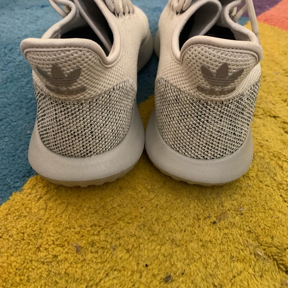 Adidas - Picture 3 of 6